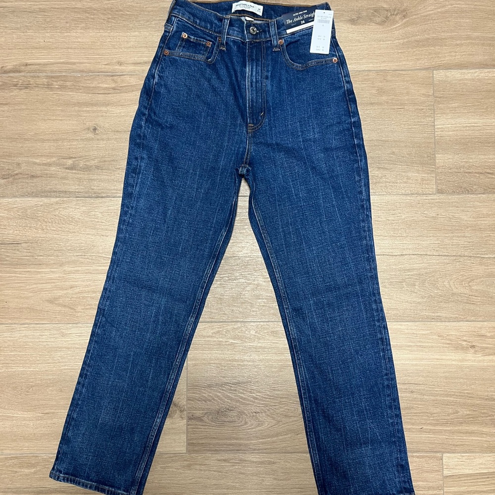 Abercrombie & Fitch Curve Love Ankle Straight